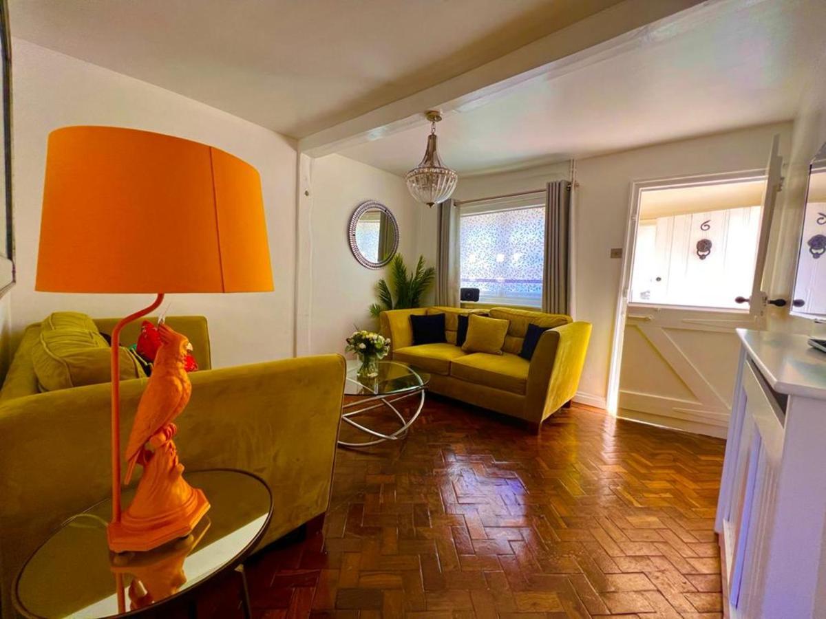 Bridewell Cottage In The Heart Of Tenterden - Pass The Keys Exteriér fotografie